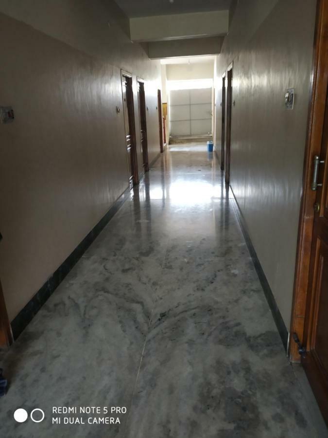 Krishna Lodge Tiruchirappalli ภายนอก รูปภาพ